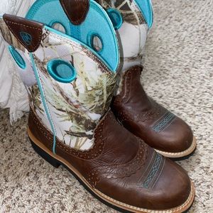 Womens Ariat boots